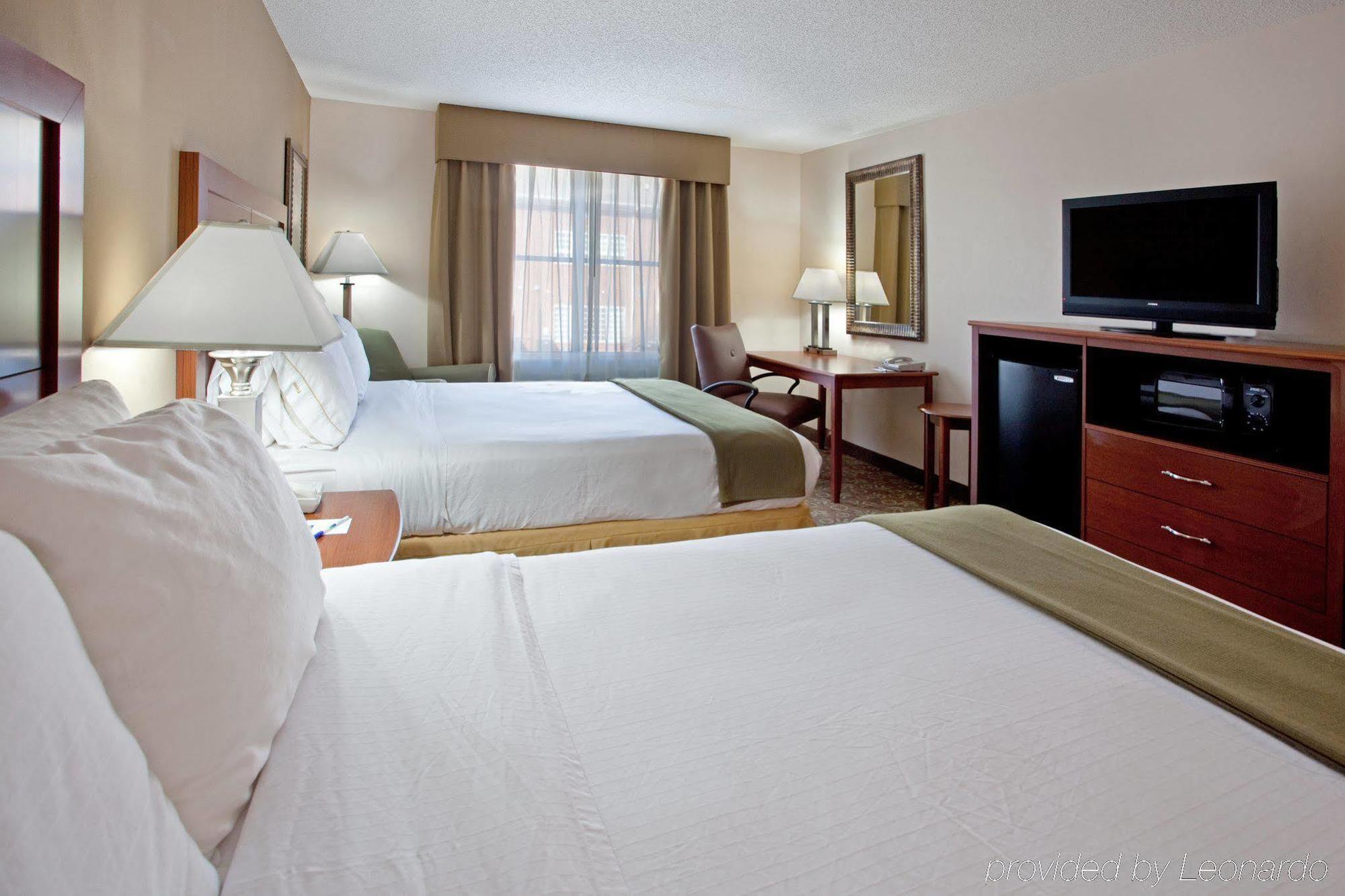 Holiday Inn Express Chapel Hill By Ihg Dış mekan fotoğraf